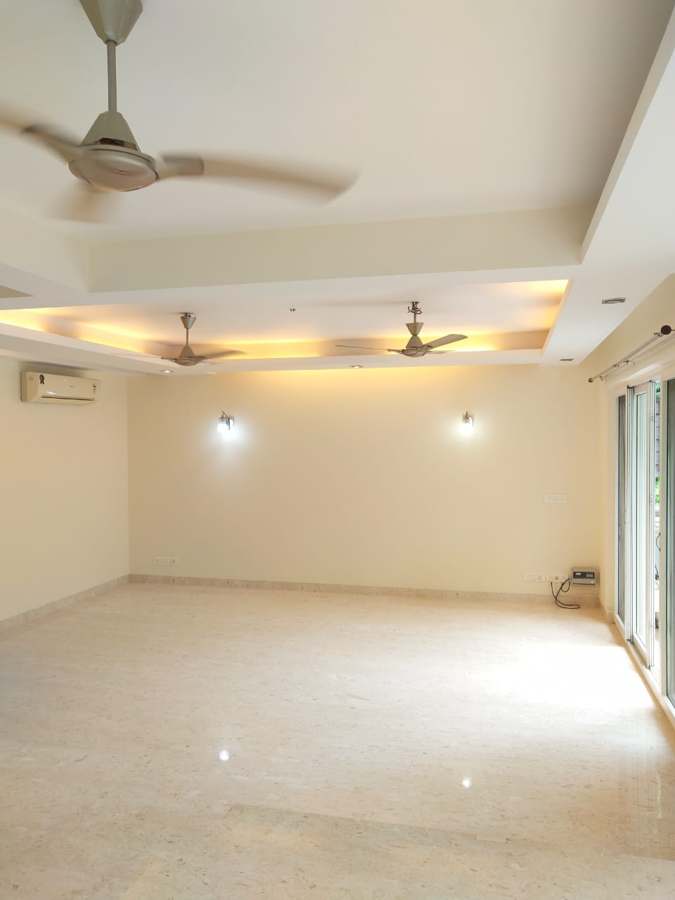 4BHK Builder Floor Available For Rent in New Friends Colony